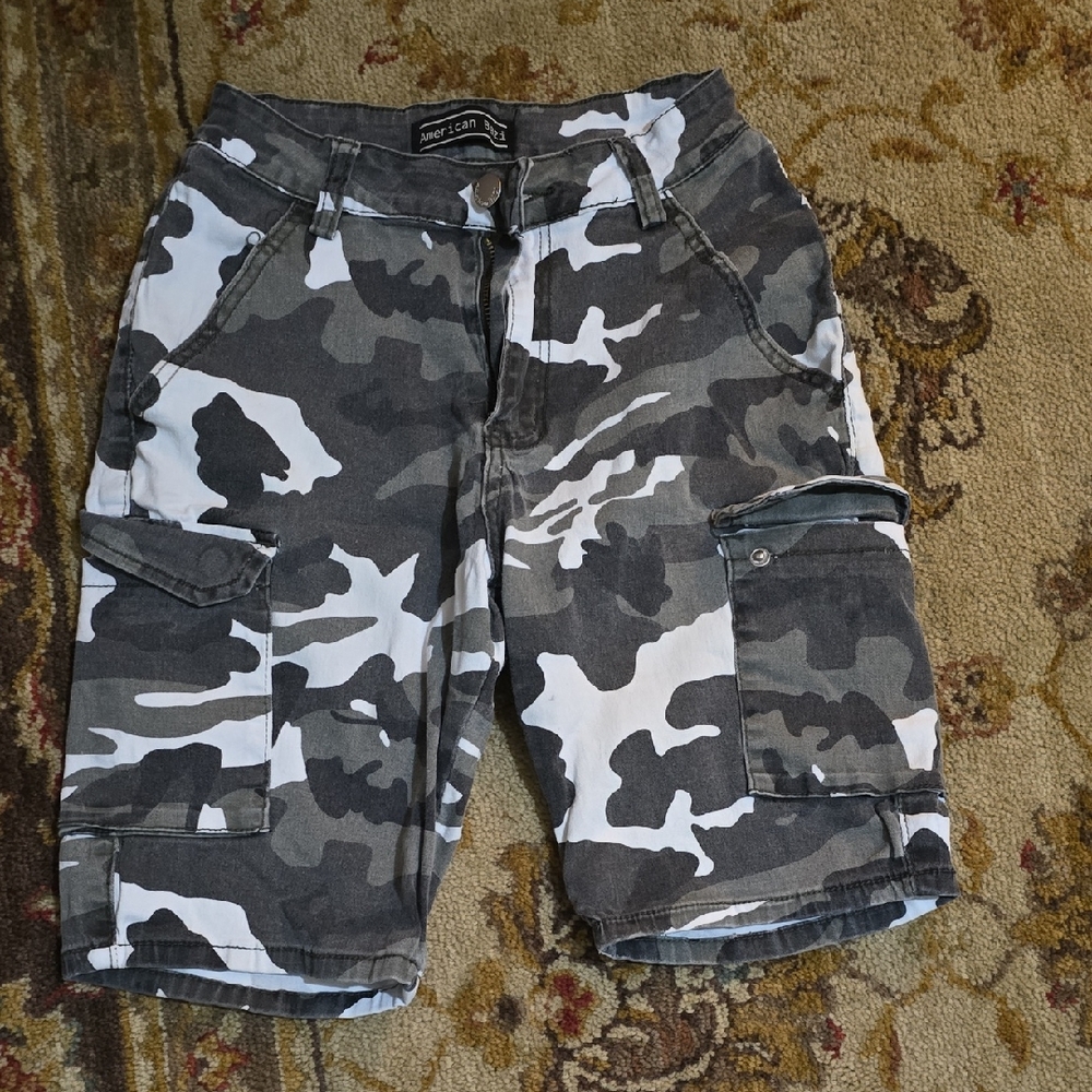 American Bazi Gray and White Cargo Shorts Urban Camo